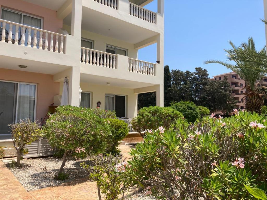 Ferienwohnung Diana 49 Paphos Exterior foto